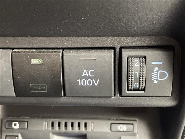 Toyota AQUA 2023 7425474-18