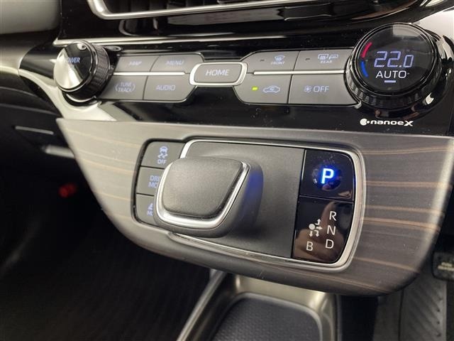 Toyota AQUA 2023 7425474-2