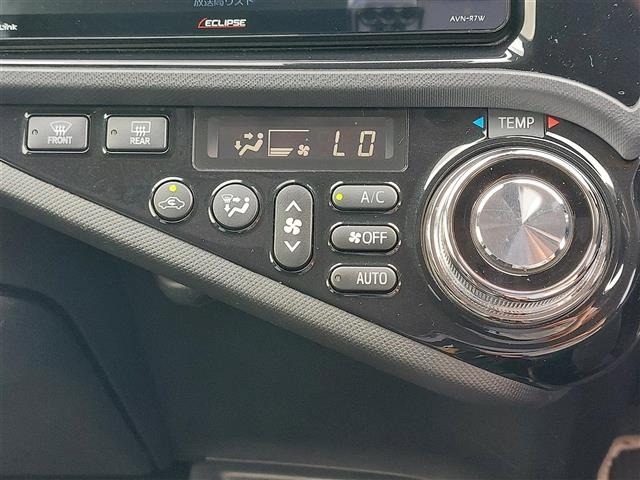 Toyota AQUA 2017 7425484-13