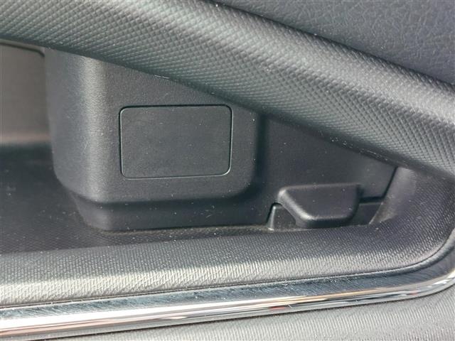 Toyota AQUA 2017 7425484-14