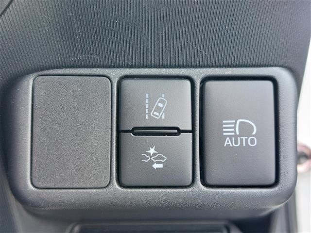 Toyota AQUA 2017 7425484-16