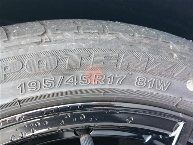 Toyota AQUA 2017 7425484-5