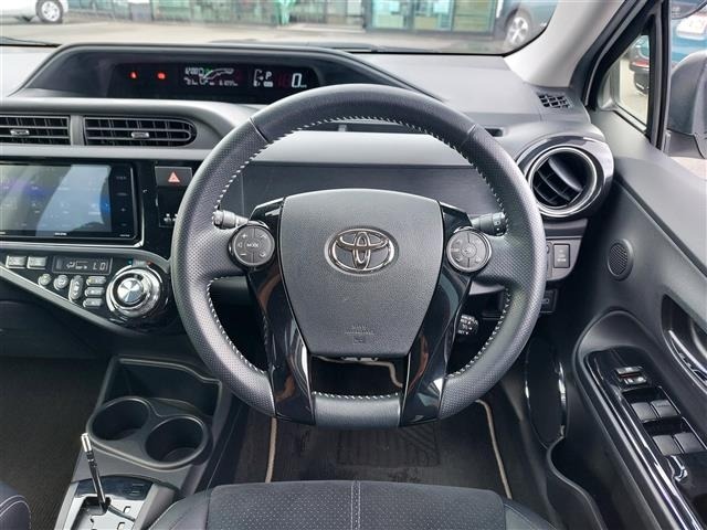 Toyota AQUA 2017 7425484-9