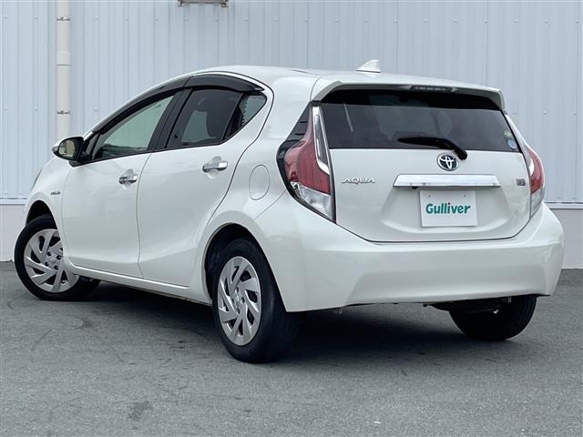 Toyota AQUA 2016 7425495-13