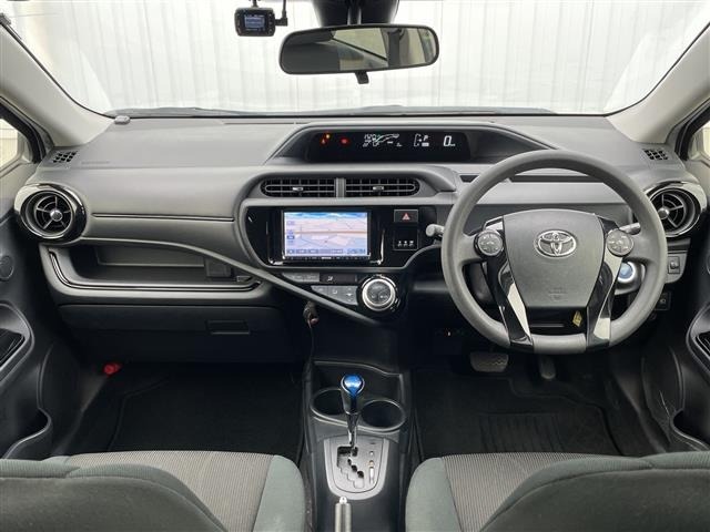 Toyota AQUA 2016 7425495-14