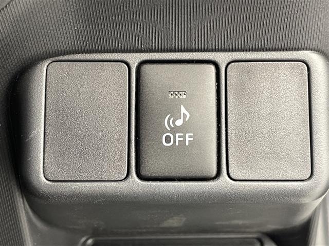 Toyota AQUA 2015 7425496-9