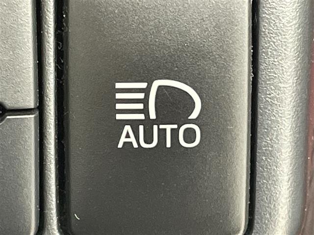 Toyota AQUA 2016 7425501-12