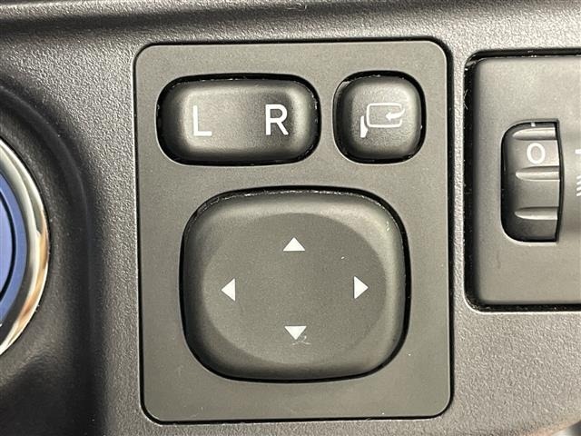 Toyota AQUA 2016 7425501-20