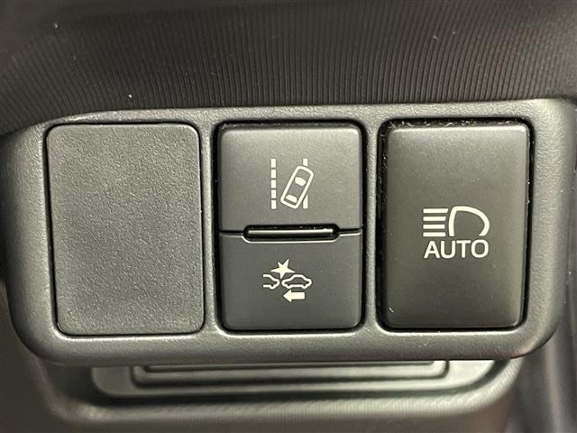 Toyota AQUA 2016 7425501-9