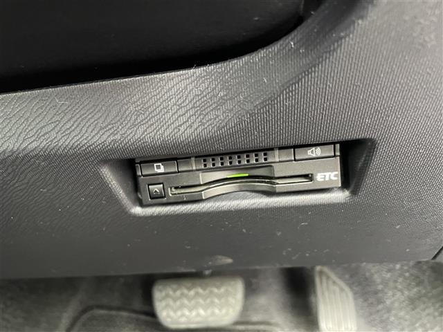 Toyota AQUA 2015 7425509-10
