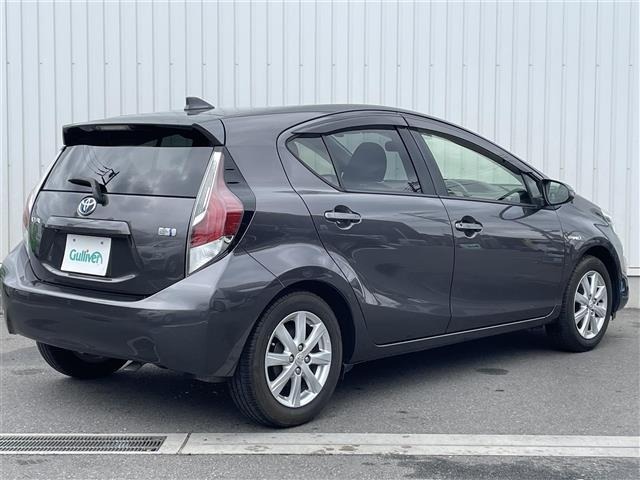 Toyota AQUA 2015 7425509-18