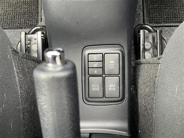 Toyota AQUA 2015 7425509-2