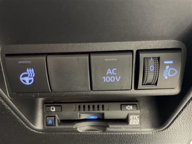 Toyota AQUA 2022 7425551-10