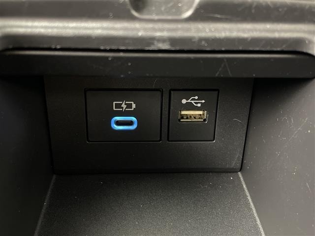 Toyota AQUA 2022 7425551-11