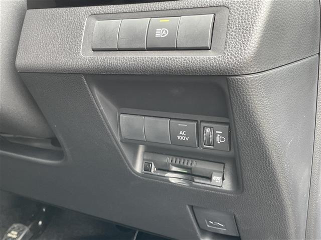 Toyota AQUA 2024 7425586-18