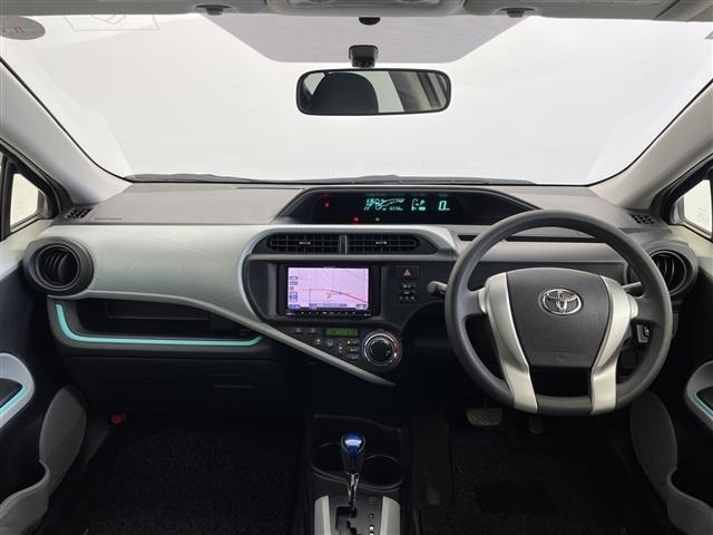Toyota AQUA 2012 7425640-15