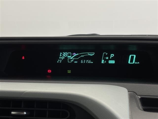 Toyota AQUA 2012 7425640-22