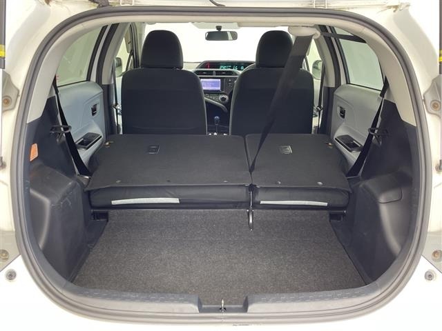Toyota AQUA 2012 7425640-5