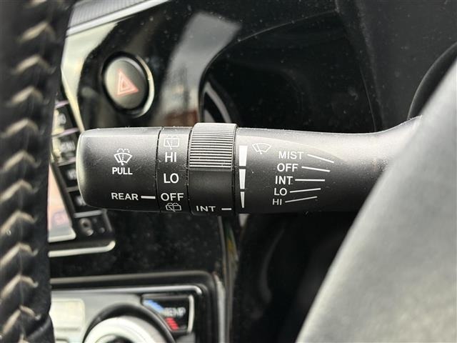 Toyota AQUA 2018 7425641-1