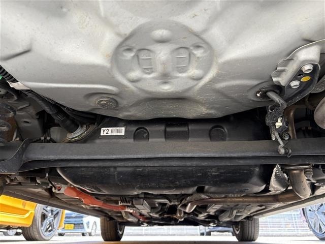 Toyota AQUA 2018 7425641-14