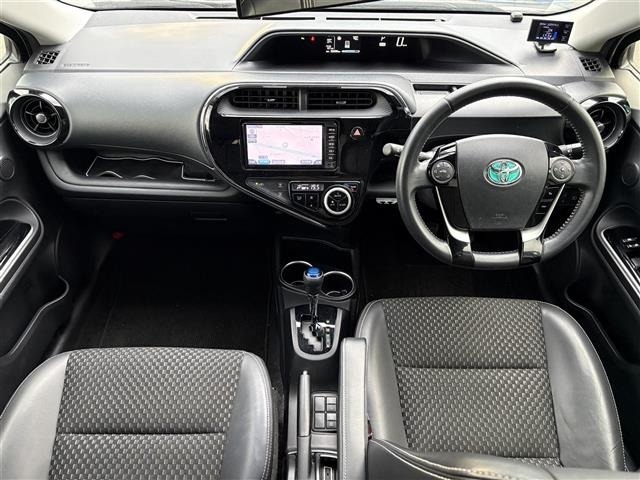 Toyota AQUA 2018 7425641-15