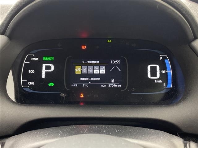 Toyota AQUA 2021 7425648-2