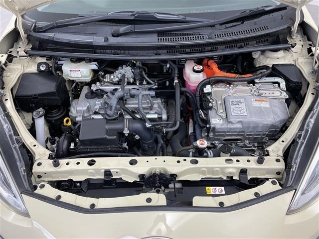 Toyota AQUA 2019 7425652-14