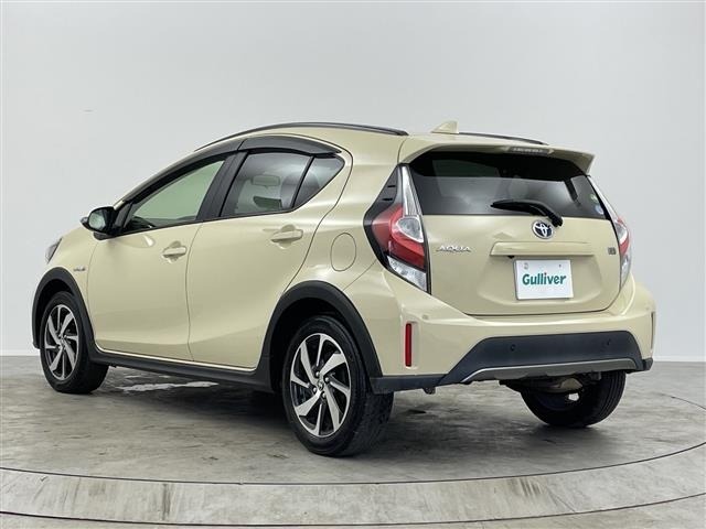 Toyota AQUA 2019 7425652-2
