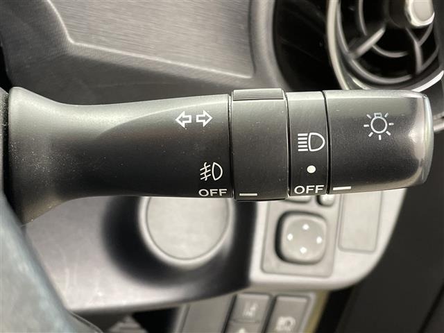Toyota AQUA 2019 7425652-5