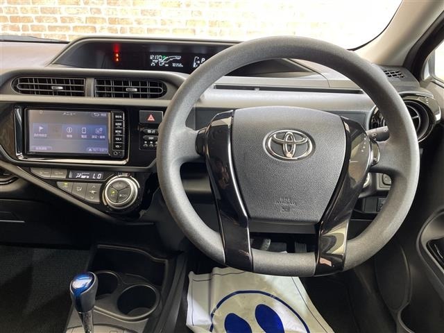Toyota AQUA 2017 7425657-13
