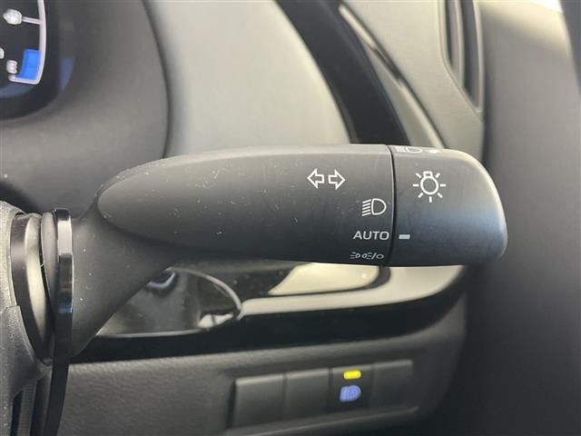 Toyota AQUA 2023 7425665-1