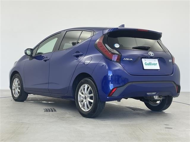 Toyota AQUA 2023 7425665-13
