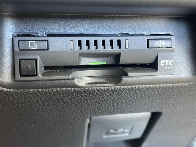 Toyota AQUA 2023 7425665-7