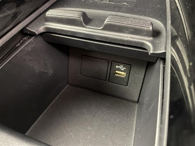 Toyota AQUA 2024 7425673-1