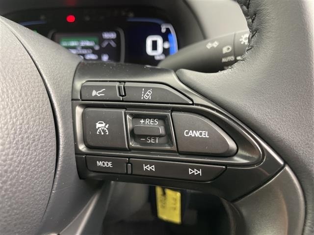 Toyota AQUA 2024 7425673-20