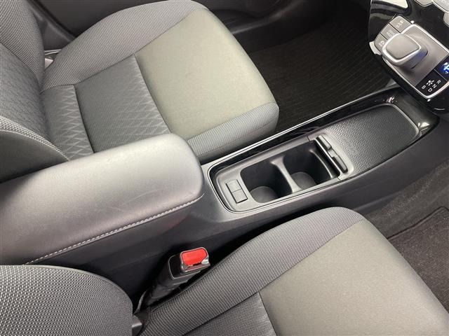 Toyota AQUA 2024 7425673-5