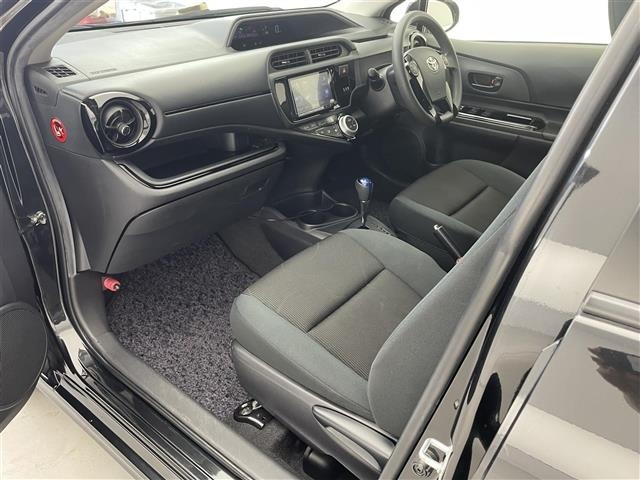Toyota AQUA 2016 7425674-6
