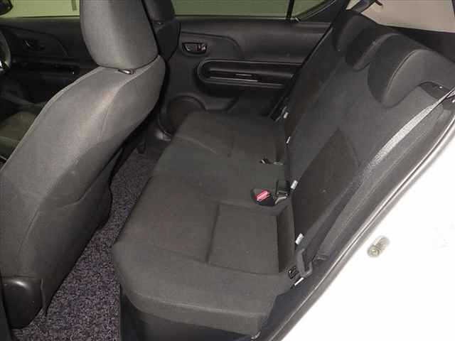 Toyota AQUA 2017 7425694-6