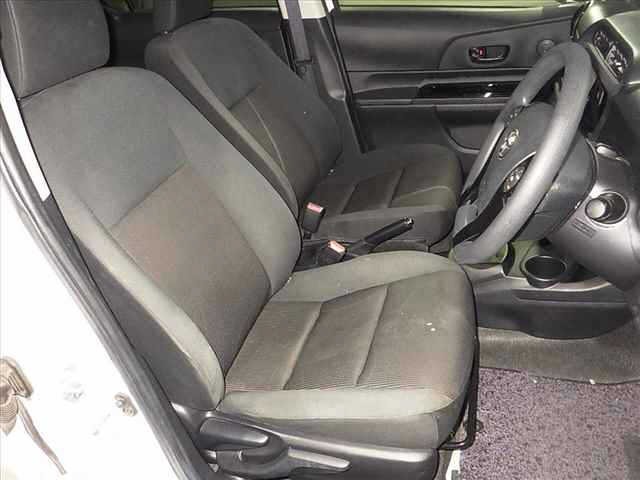 Toyota AQUA 2017 7425694-9