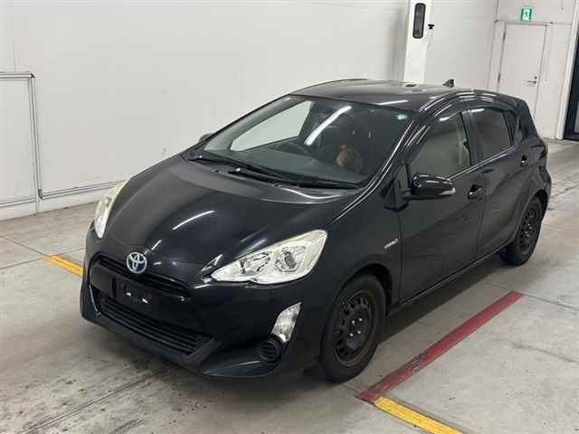 Toyota AQUA 2015 7425699-4