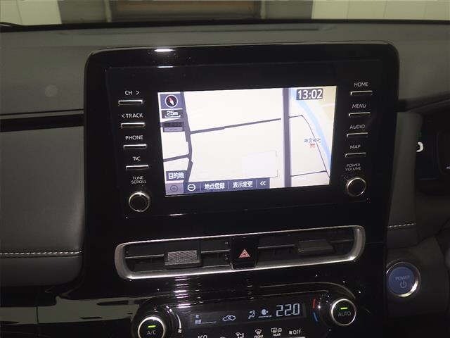 Toyota AQUA 2022 7425807-6