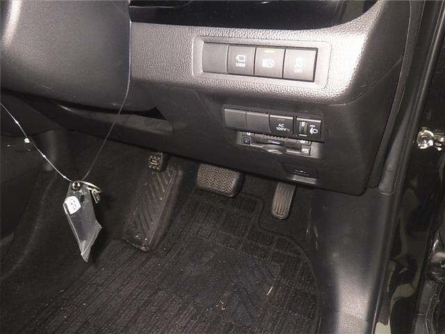 Toyota AQUA 2022 7425807-8