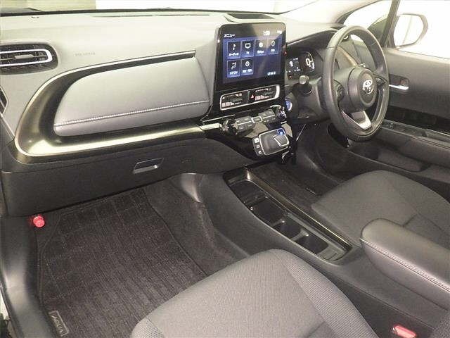 Toyota AQUA 2022 7425881-4