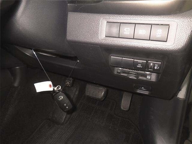 Toyota AQUA 2022 7425881-8