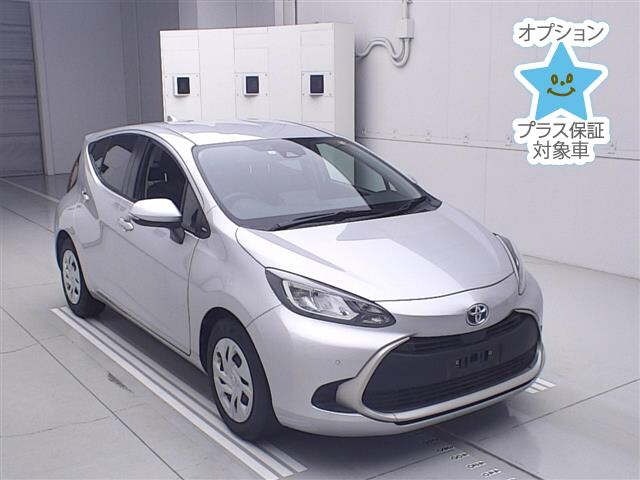 Toyota AQUA 2023 7425921-0