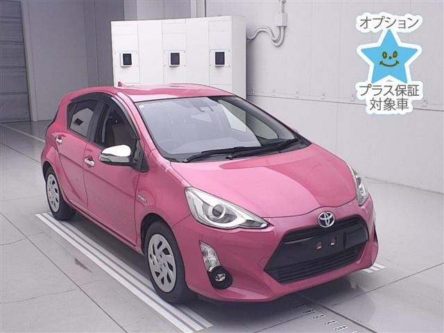 Toyota AQUA 2015 7425922-0