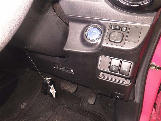 Toyota AQUA 2015 7425922-8