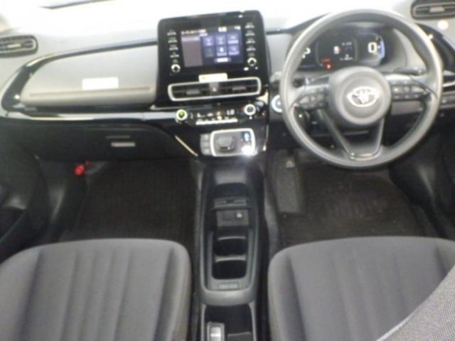Toyota AQUA 2021 7425938-3