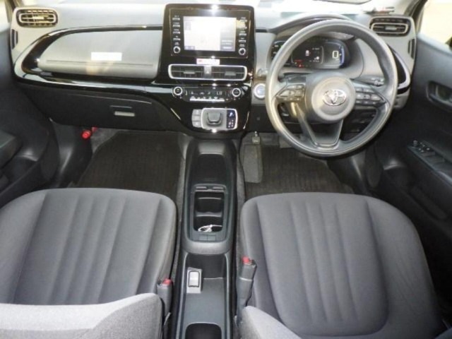Toyota AQUA 2021 7425939-3