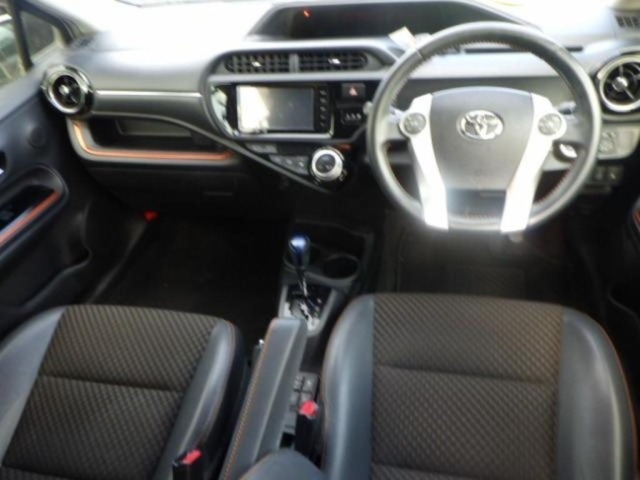Toyota AQUA 2015 7425949-3